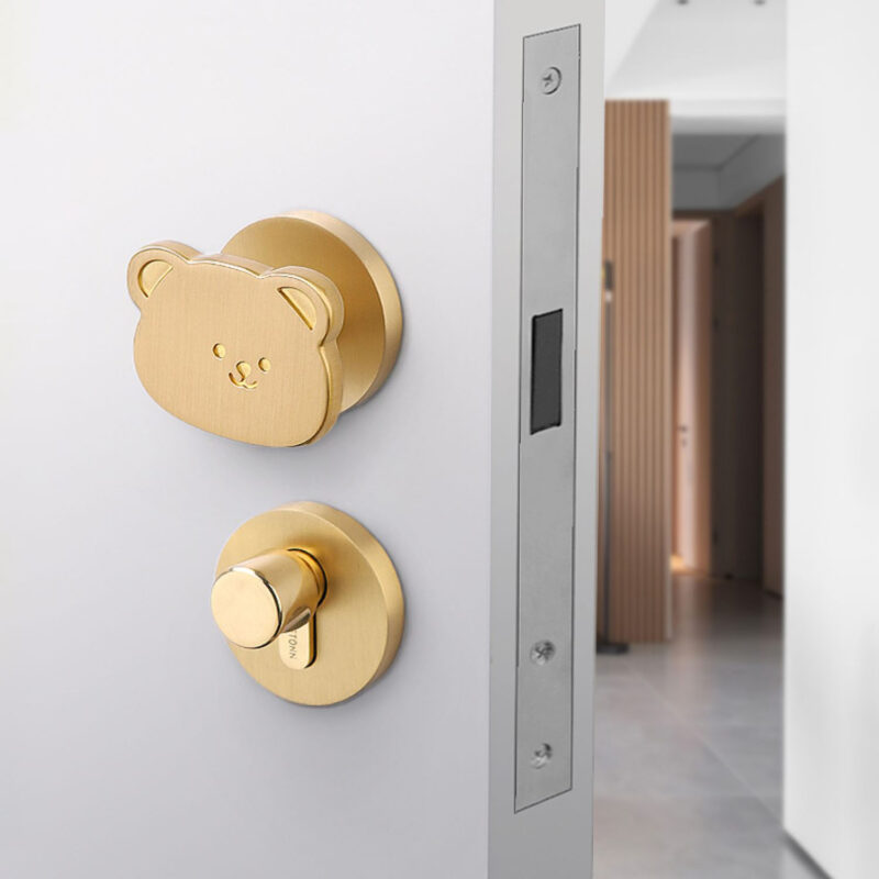 Khóa đồng thau hình gấu trang trí BIE090 5