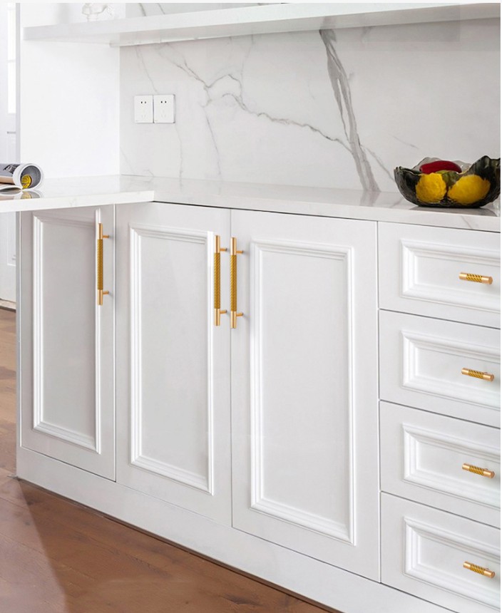 Tay nắm tủ hợp kim nhôm hiện đại sang trọng B126 8