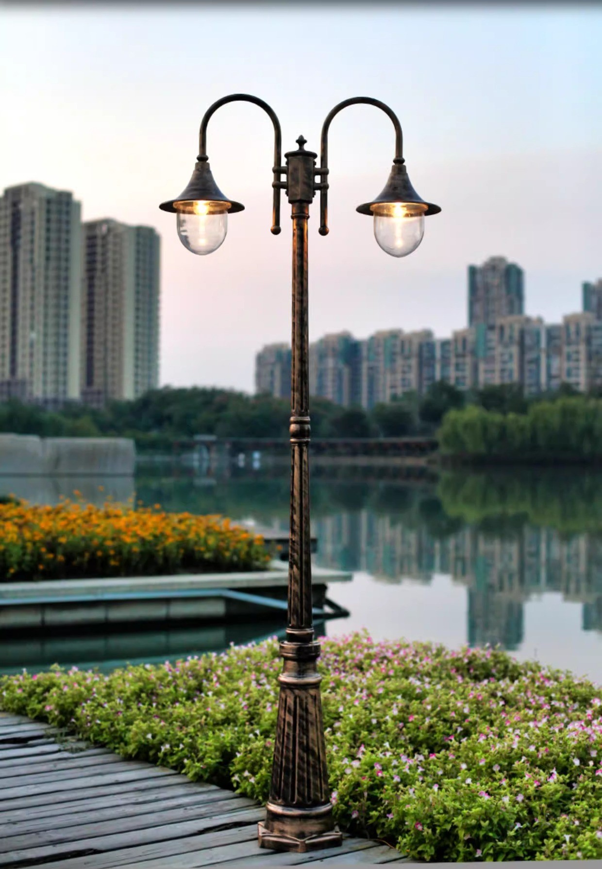 Cột đèn công viên chống nước phong cách Gothic MX0712 6