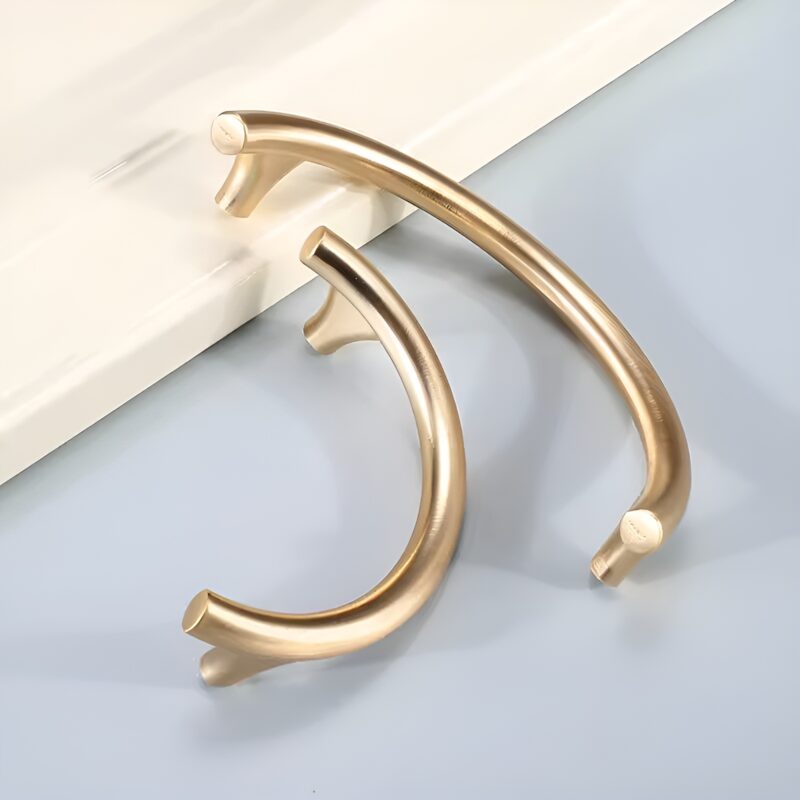 Tay nắm tủ bán nguyệt sang trọng tối giản FTR6256 4