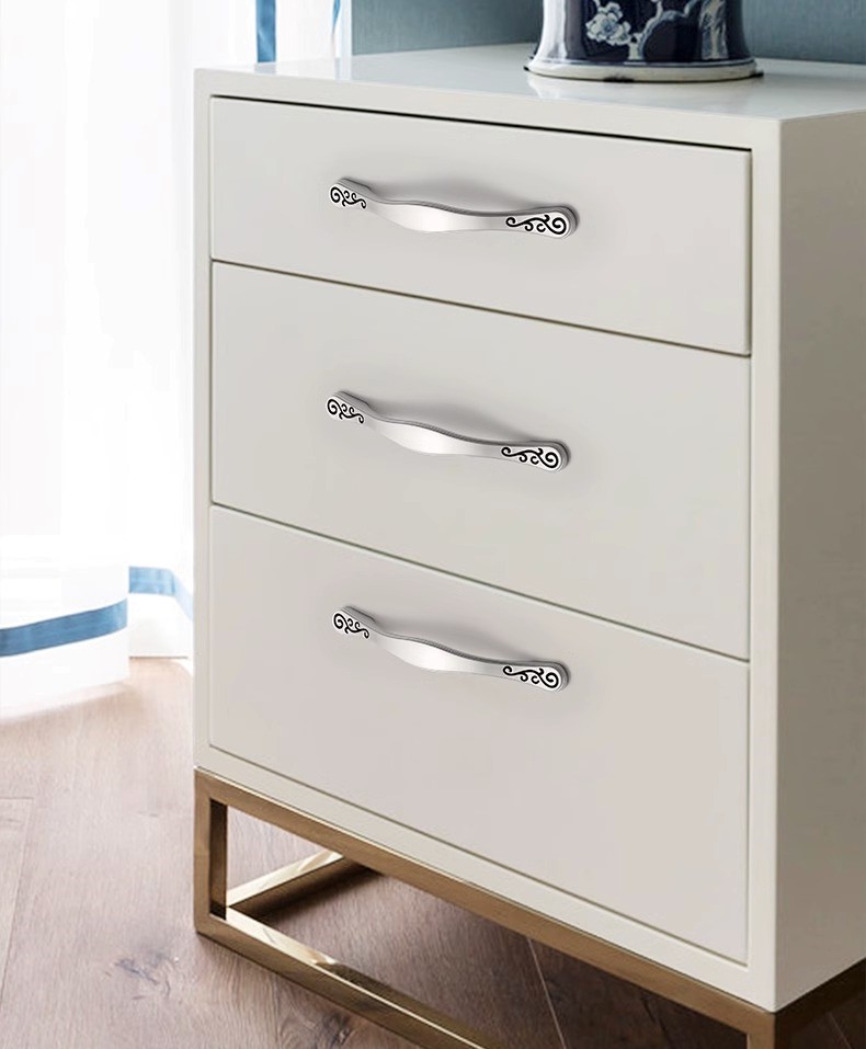 Tay nắm tủ bếp cổ điển hợp kim kẽm DW845 6