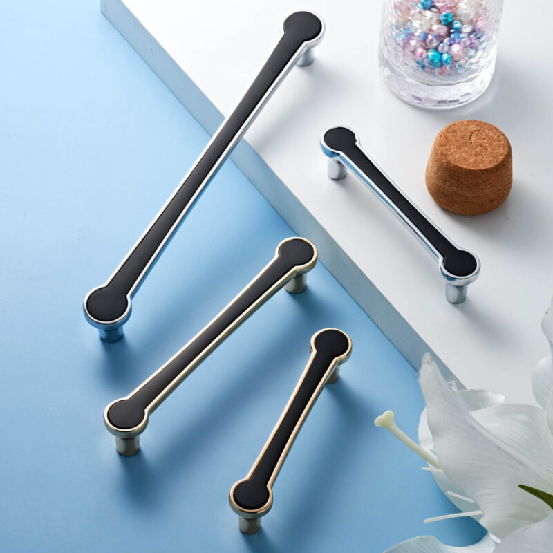 Tay nắm tủ hợp kim kẽm phối màu sang trọng YY6566 1