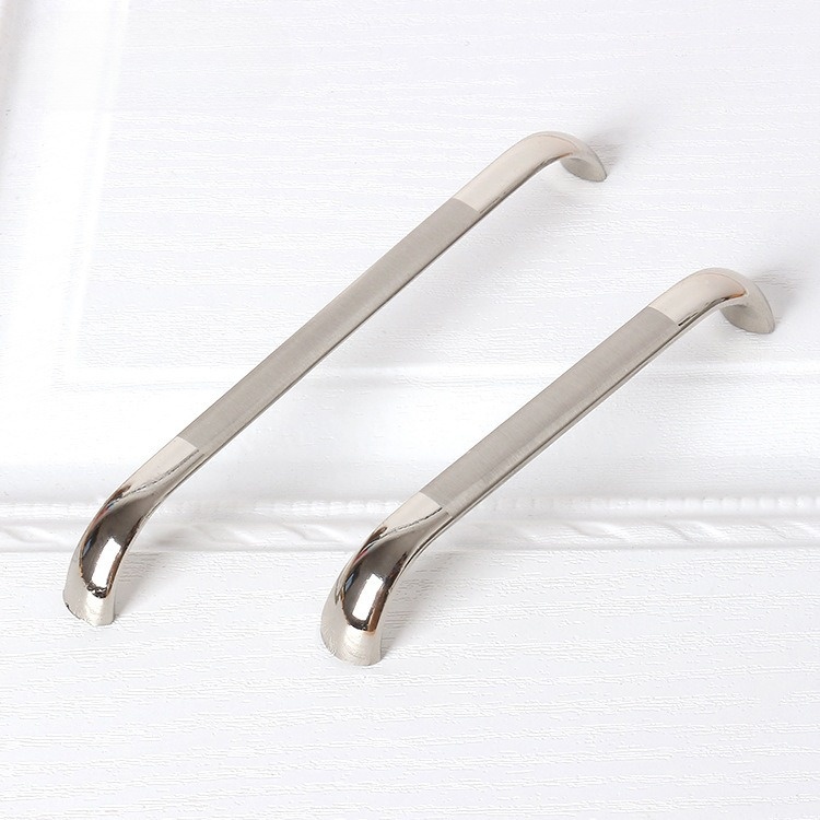 Tay nắm tủ hợp kim kẽm phong cách tối giản WC618 5