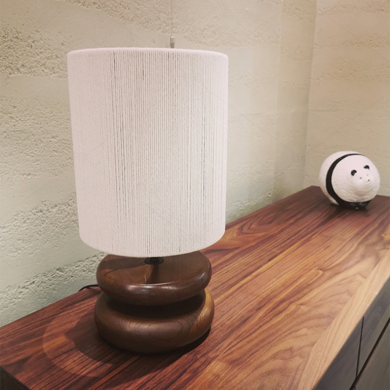 Đèn bàn decor thân gỗ chao vải Wabi-sabi bình dị HX1556 8