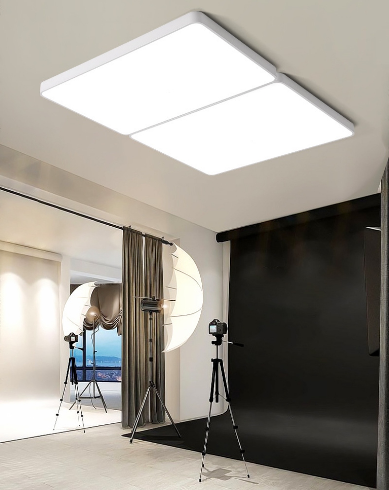 Đèn LED ốp trần hình chữ nhật bo góc showroom ZD0613 2