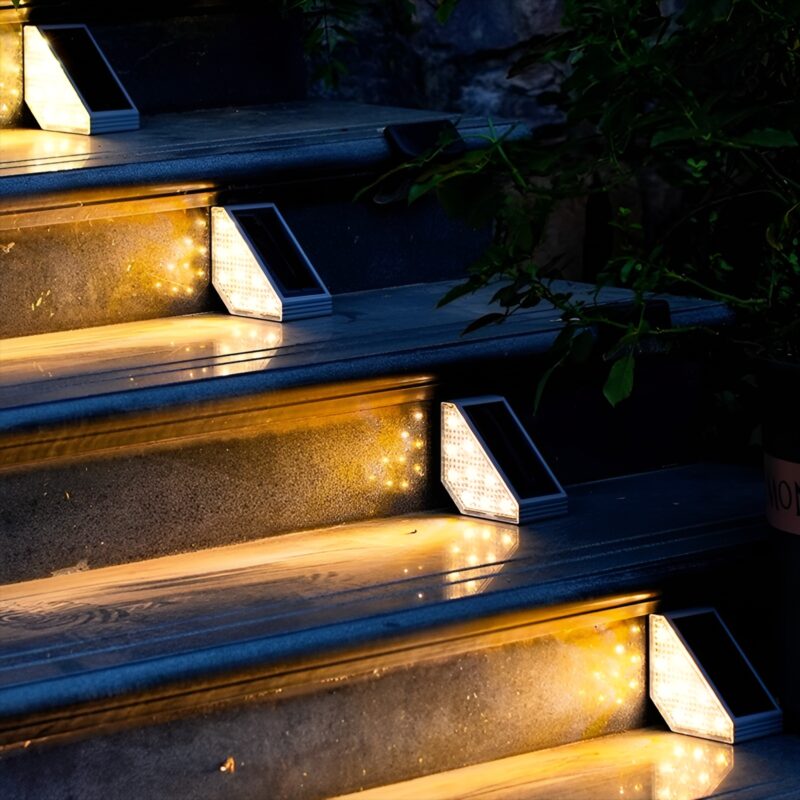 Đèn Led cảm biến bước đi năng lượng mặt trời JR7236 2