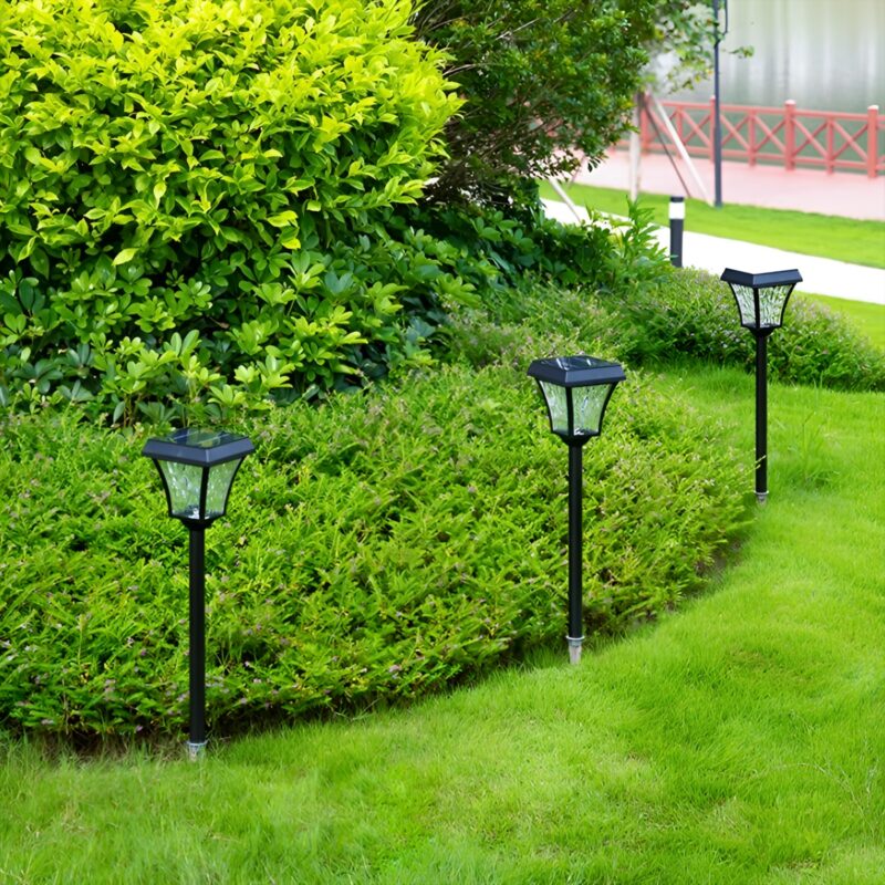 Đèn cắm cỏ chiếu sáng vườn năng lượng mặt trời YD5759 4