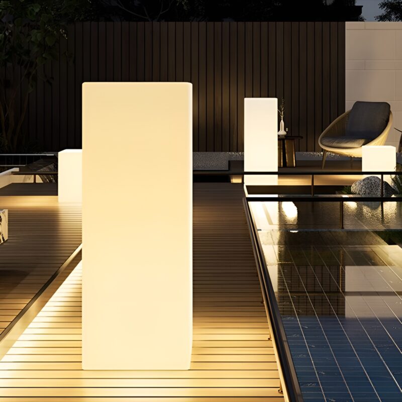 Đèn led ngoài trời khối hộp phát sáng độc đáo MS7068 1