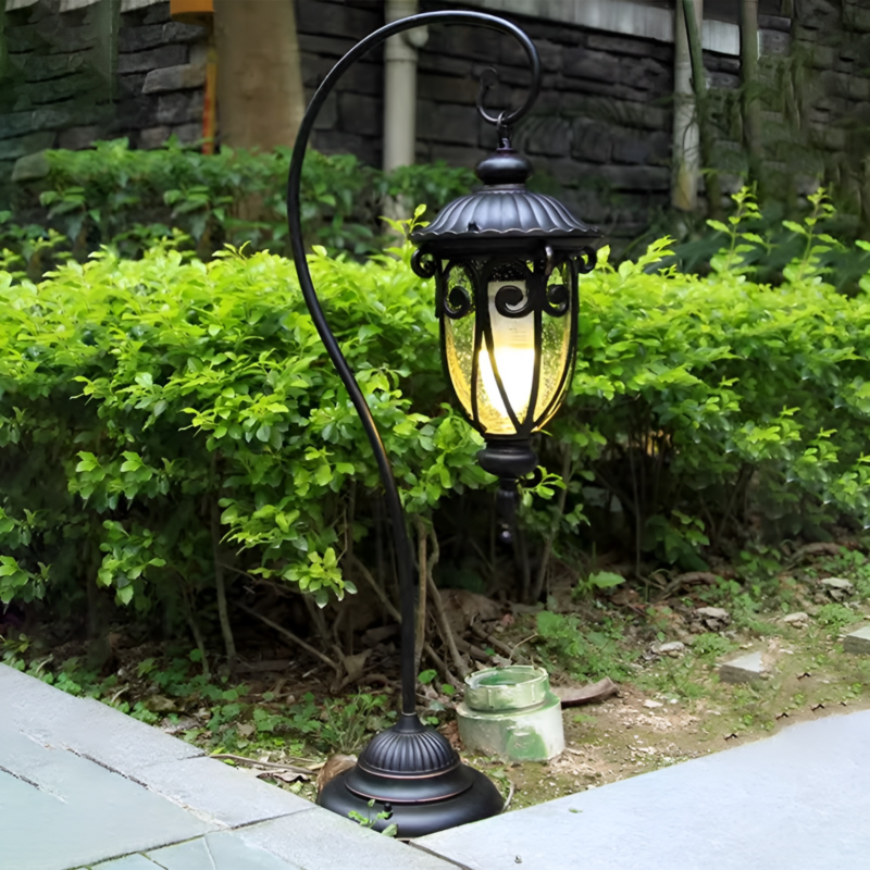 Đèn cột trang trí sân vườn cổ điển Châu Âu HS1231 1