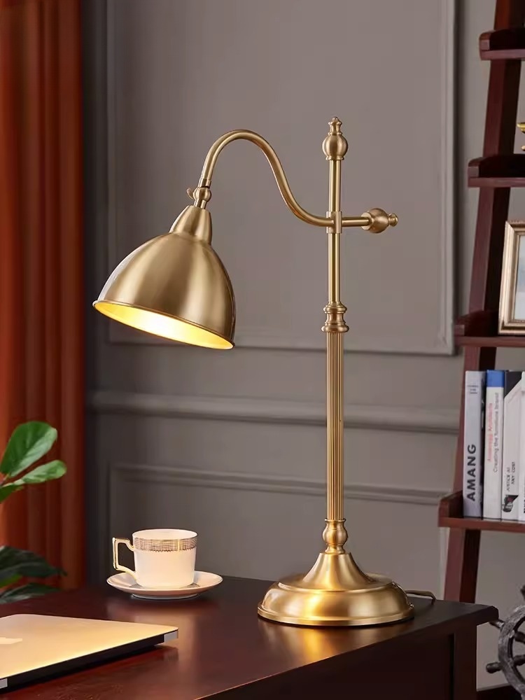Đèn để bàn phòng đọc sách bằng đồng tối giản T4335 7