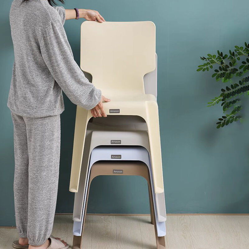 Ghế ăn nhựa đúc nhiều màu năng động A0041 1