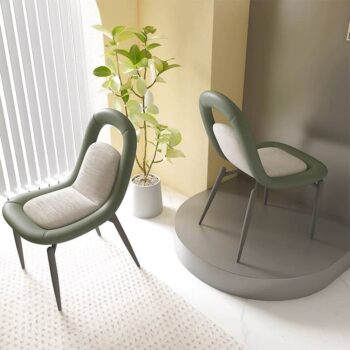 Ghế ăn tựa lưng hoạt hình phối màu độc đáo A078