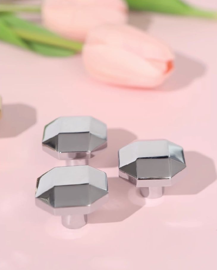 Núm tay nắm tủ đồng hình khối đa diện kiểu Pháp BT7346 7