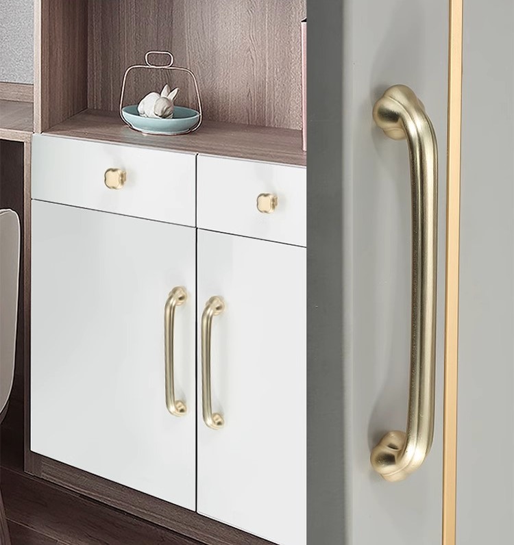 Tay nắm tủ hợp kim kẽm chân đế hoa cách điệu JZ9253