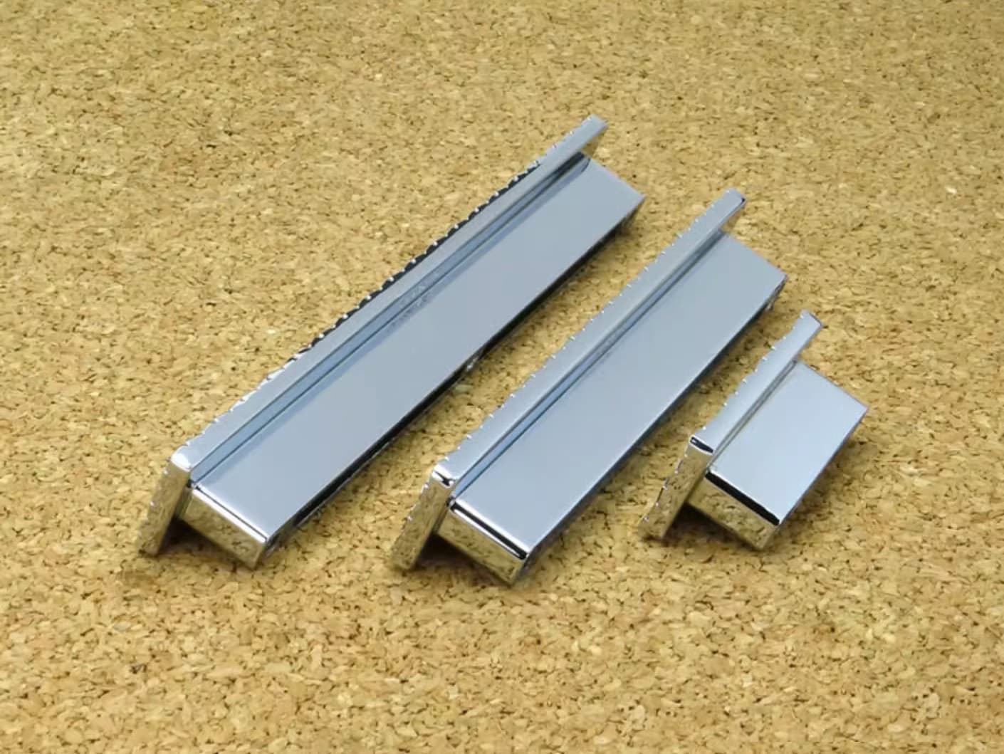Tay nắm tủ hợp kim kẽm đan nong mốt hiện đại DC2534 13