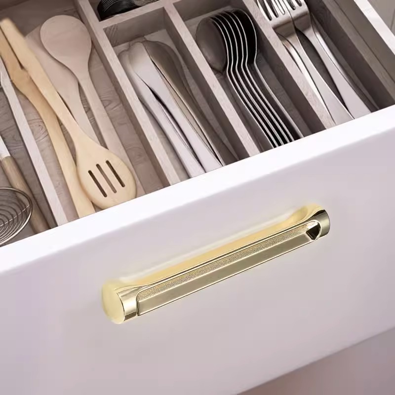 Tay nắm tủ hợp kim kẽm xẻ rãnh hiện đại JZK5078 5