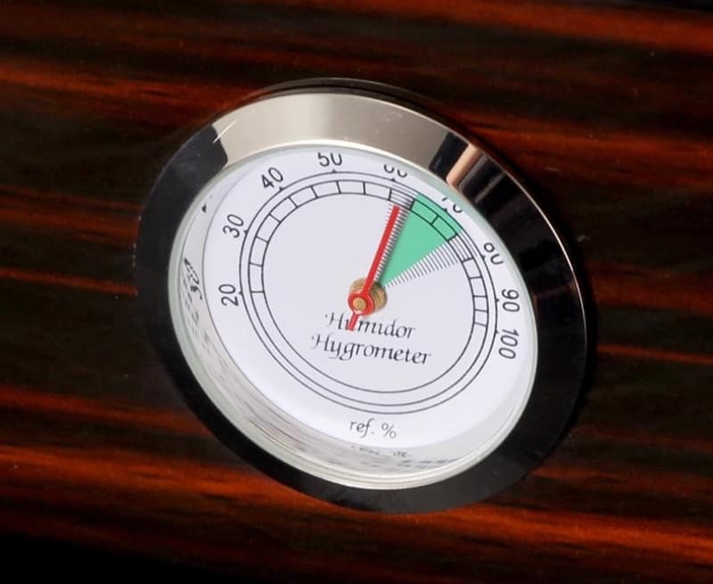 Hộp gỗ dưỡng ẩm cigar đa chức năng HC69 11