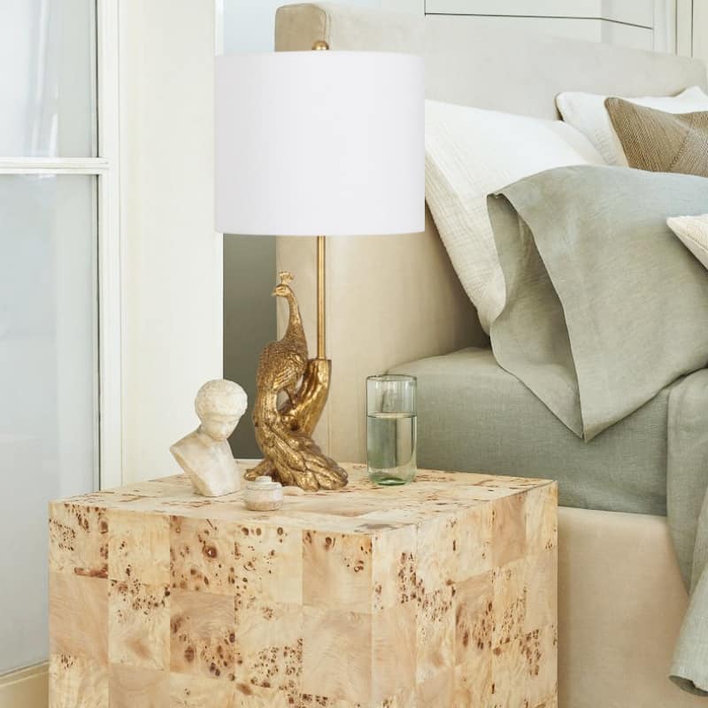 Đèn để bàn decor thân hình chim công sang trọng RX217 6