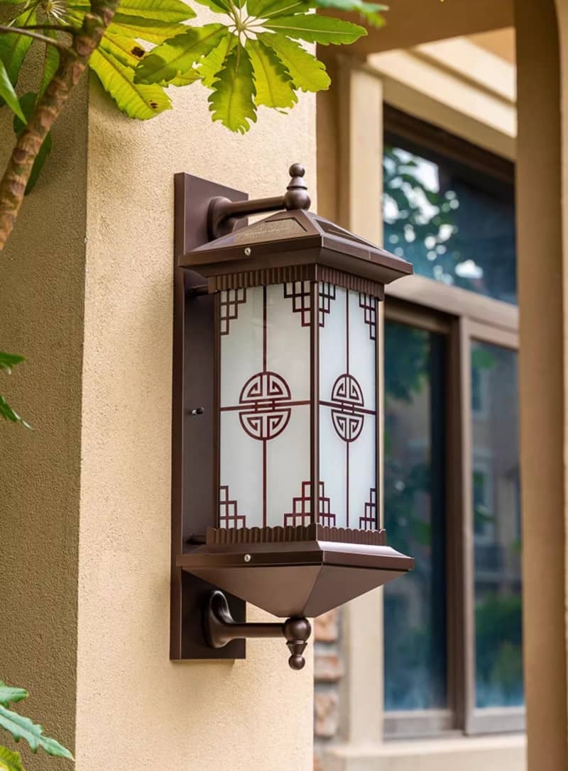 Đèn gắn tường lối đi năng lượng mặt trời LJ6806 10
