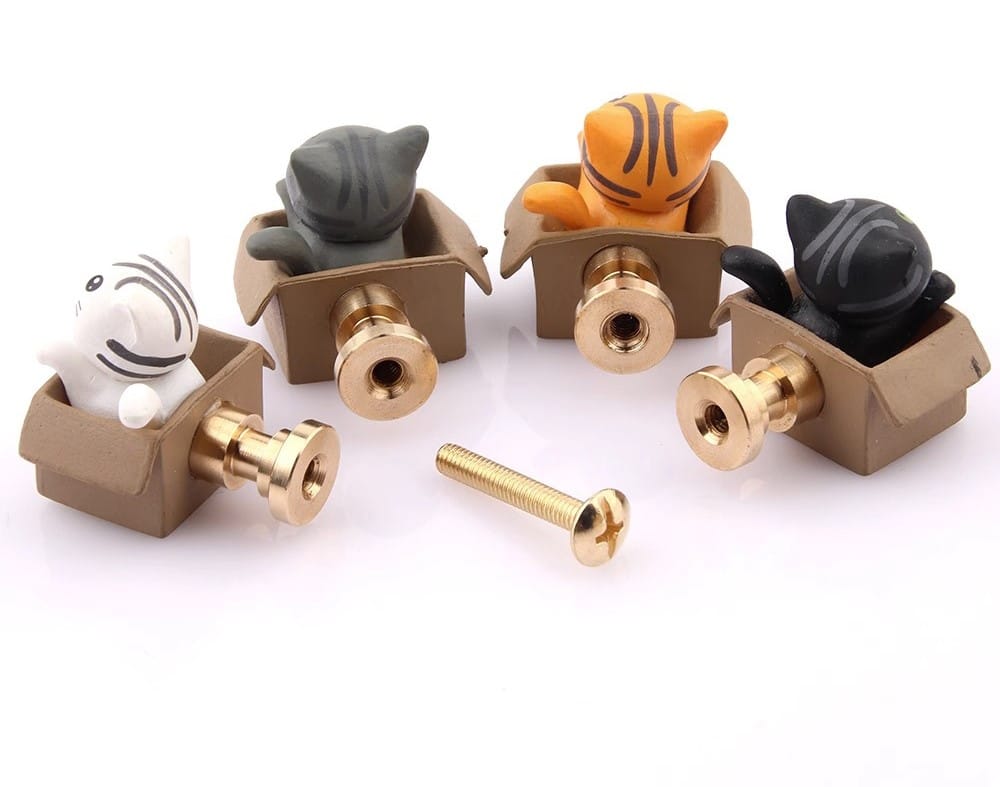 Núm tay nắm tủ đế đồng mèo con trong hộp YZR6772 10
