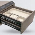 Hộp đựng đồ trang sức mật mã vân tay 2 ngăn JB8488-B