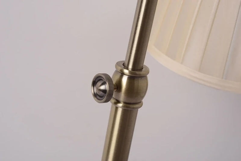Đèn để bàn bằng thép kiểu dáng cổ điển BZ910102 11
