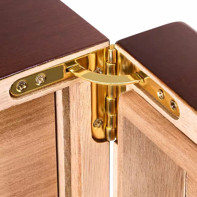 Hộp bảo quản cigar cao cấp bằng gỗ tuyết tùng CGL6078 14