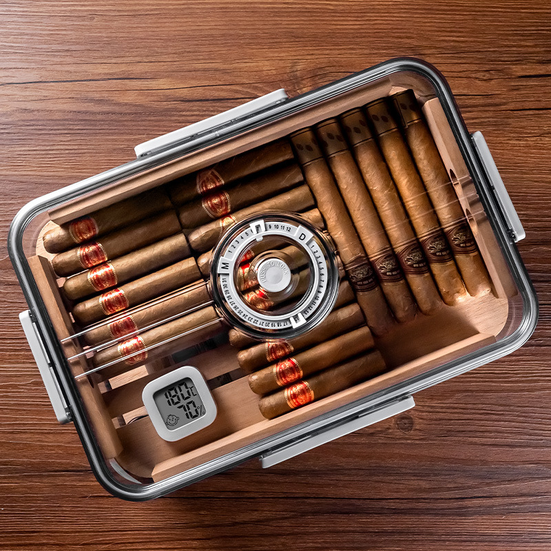 Hộp nhựa bảo quản cigar lót gỗ tuyết tùng CGL7339 5