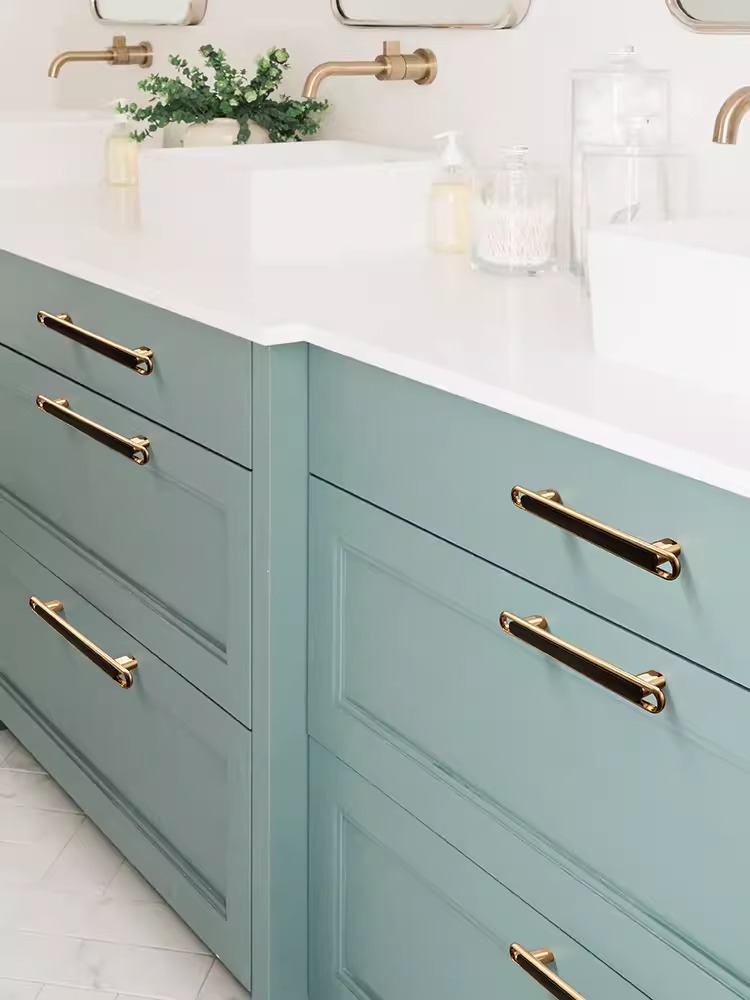 Tay nắm tủ hợp kim kẽm thiết kế hiện đại LKF1055 9