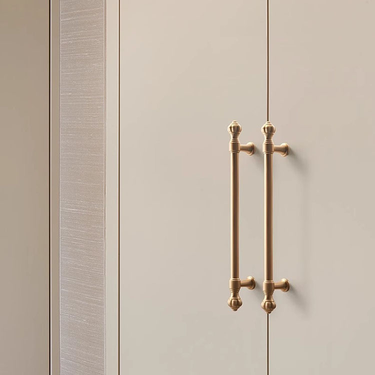 Tay nắm tủ hợp kim sang trọng kiểu Tây Âu LKF7992 11