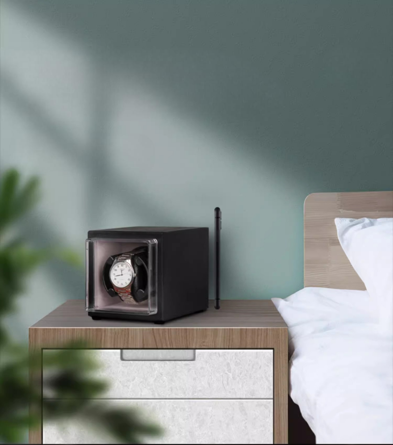 Hộp xoay đồng hồ cơ tích hợp đèn Led SW6834 12