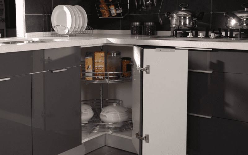 Bí quyết chọn phụ kiện tủ bếp thông minh giá rẻ cho căn bếp nhà bạn