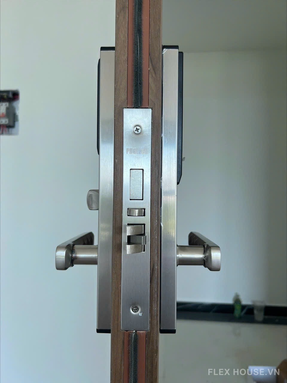 Khóa cửa điện tử PHGLock thông minh RF7868 5