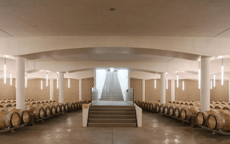kiến trúc hầm rượu vang