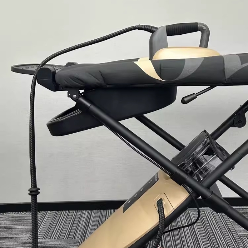 Bộ bàn ủi hơi nước tích hợp cầu là cao cấp LRS9989