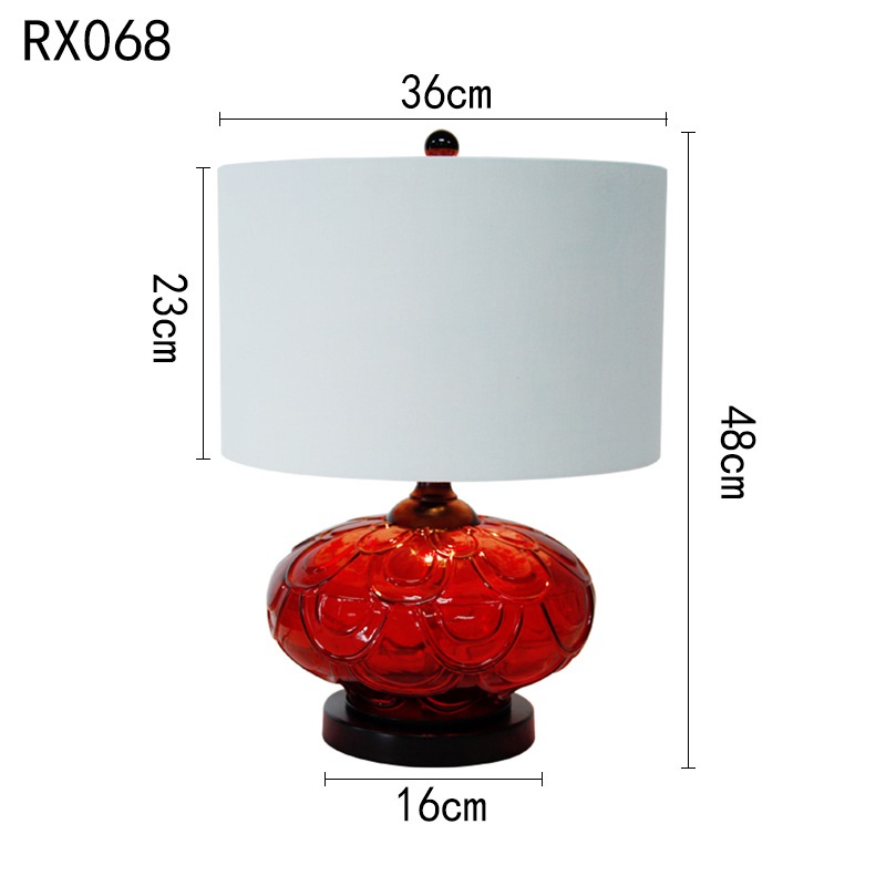 Đèn bàn thủy tinh màu đỏ kiểu dáng sang trọng RX068 9