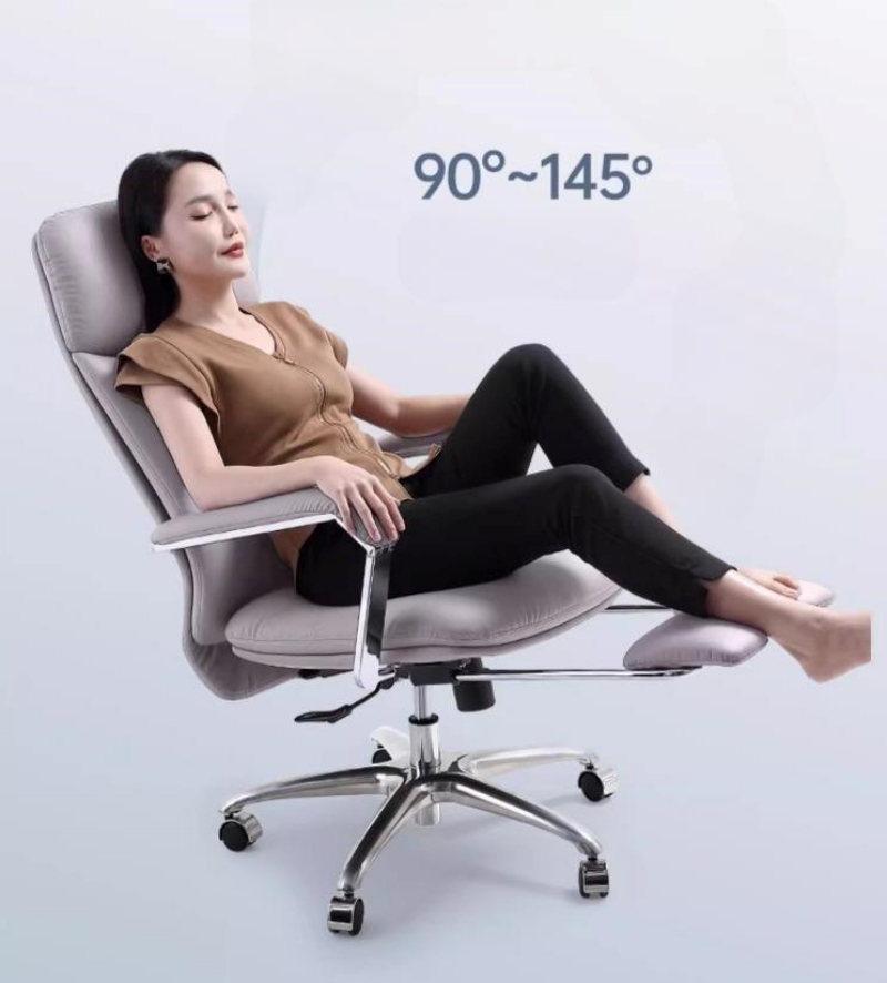 Ghế giám đốc xoay 360 có gác chân GC518 11