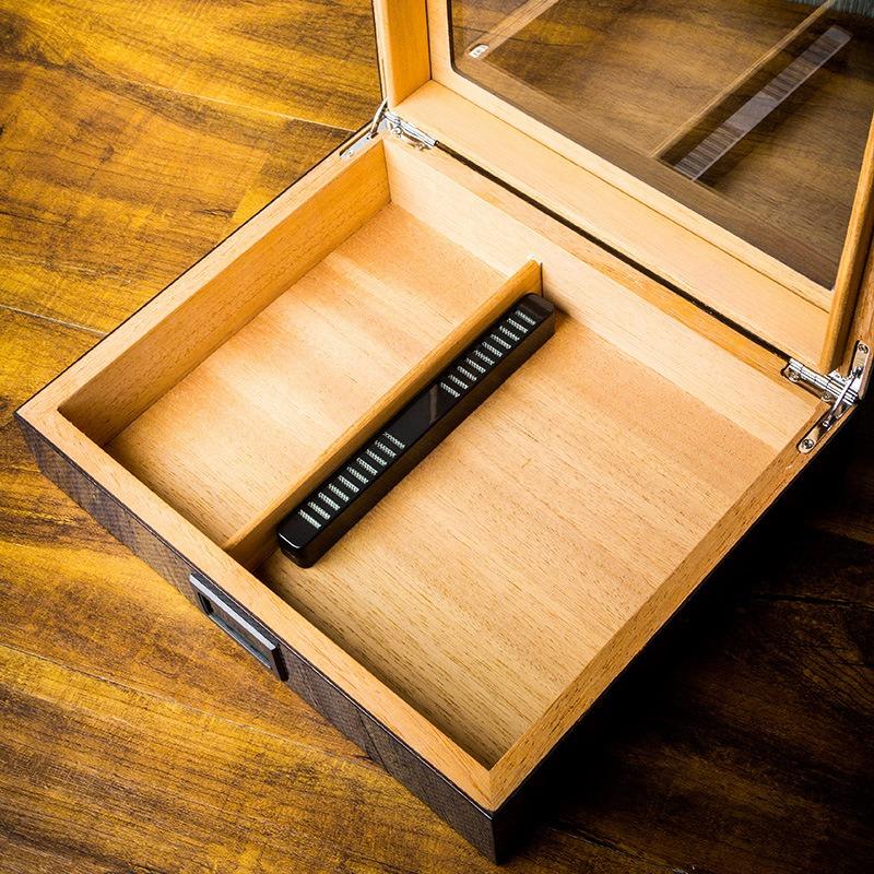 Hộp đựng cigar có đồng hồ đo nhiệt độ và độ ẩm LBS633 5
