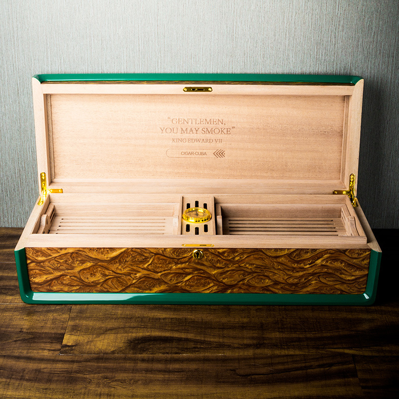 Hộp giữ ẩm cigar Romeo và Juliet có khóa LBS623 5
