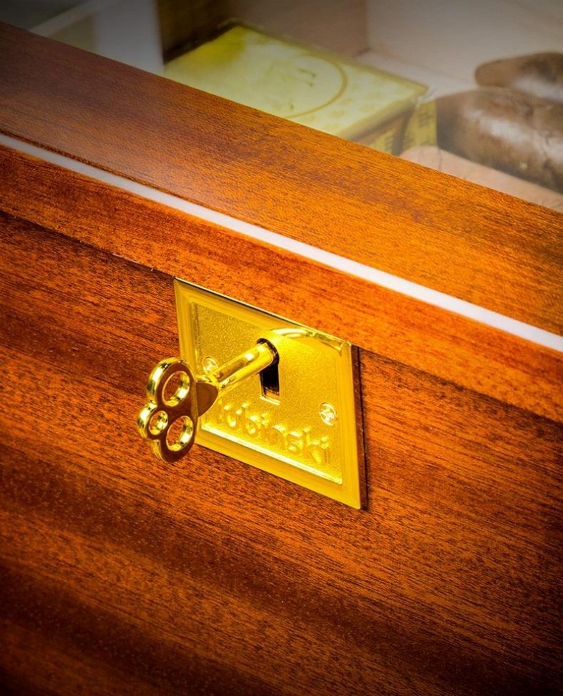 Hộp ủ cigar bằng gỗ mặt kính cao cấp LBS640 12