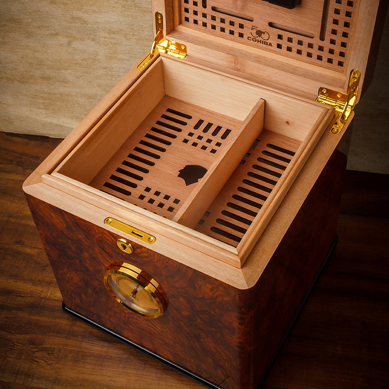 Hộp vuông bảo quản cigar bằng gỗ tuyết tùng LBS949 8