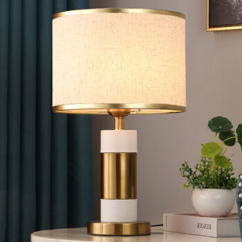 Đèn bàn đầu giường ngủ thân kim loại sang trọng CL9957