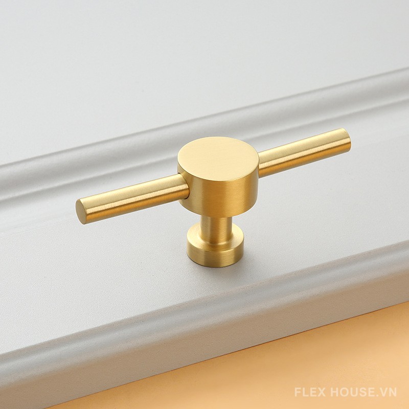 Núm tay nắm tủ đồng sang trọng HT8935
