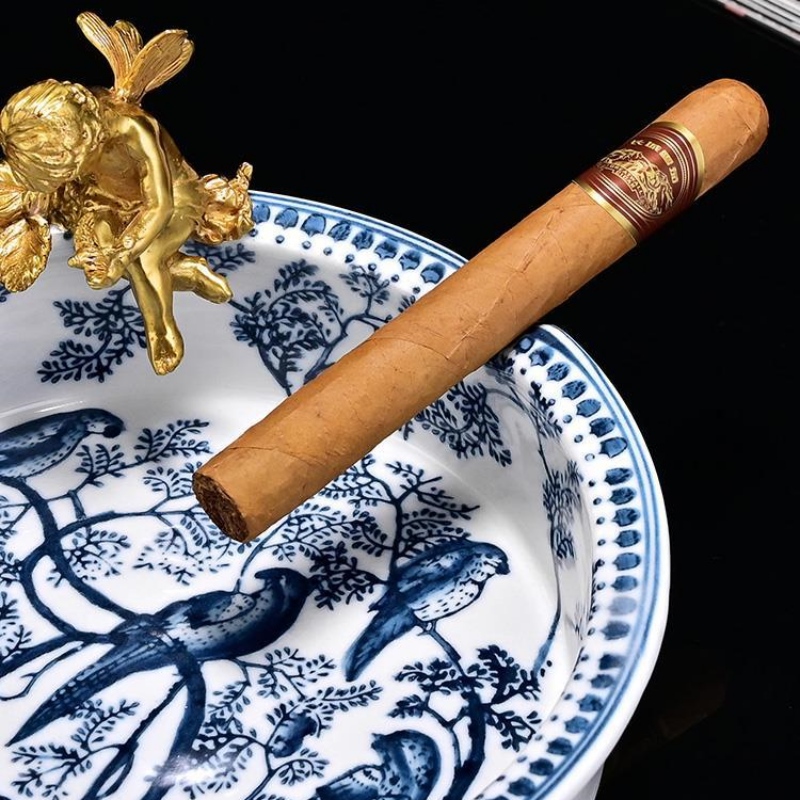 Gạt tàn cigar 3 điếu bằng sứ kiểu dáng cao cấp CGL3386 6