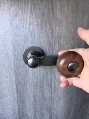 Khóa cửa tay gạt hợp kim phối gỗ sáng tạo GT031 15
