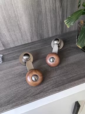 Khóa cửa tay gạt hợp kim phối gỗ sáng tạo GT031 14