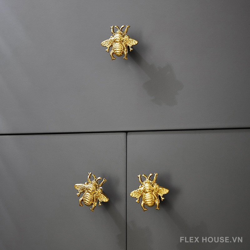 Núm tay nắm đồng decor biểu tượng con ong PALO789 8