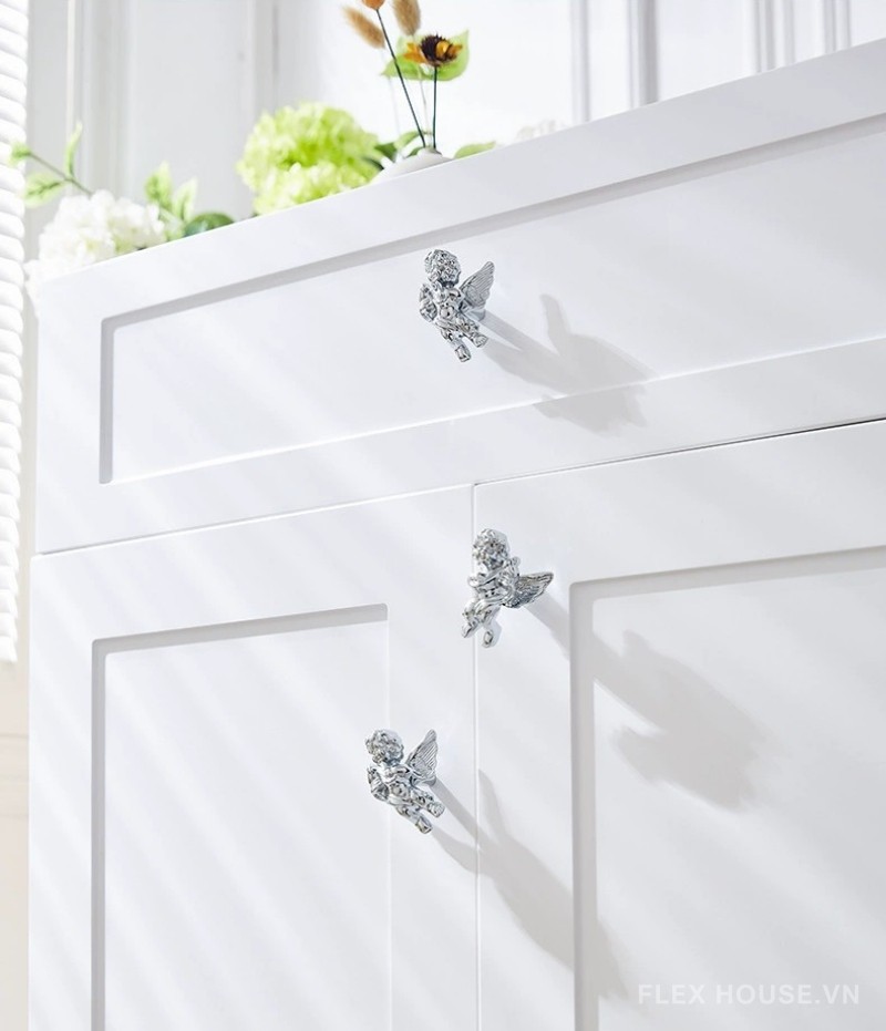 Núm tay nắm tủ decor hình thiên thần bằng đồng PALO340 7