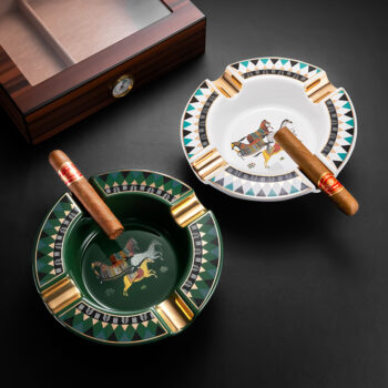 Gạt tàn cigar gốm sứ họa tiết ngựa phi CGL7939