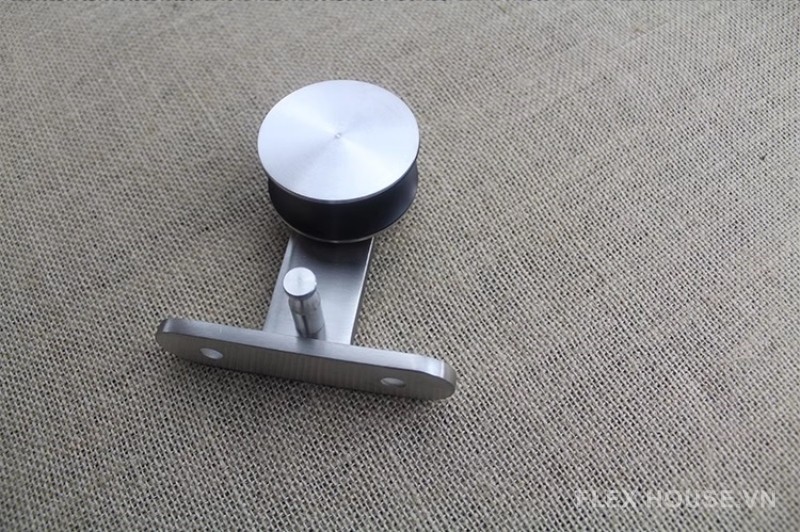 Ray trượt cửa lùa cánh treo thép không gỉ RT0022 8